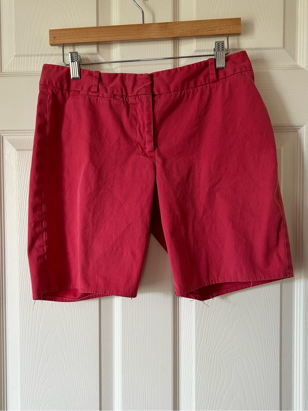 Talbots Bright Red Flat Front Bermuda Shorts – Size 6